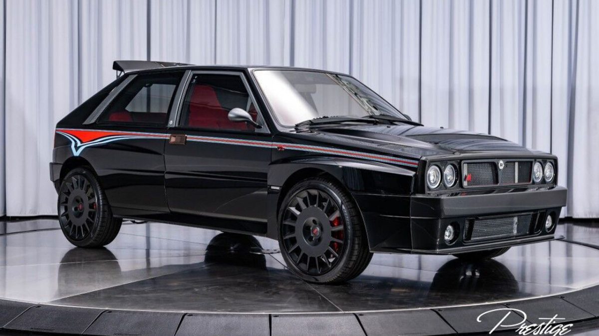 Lancia Delta Futurista