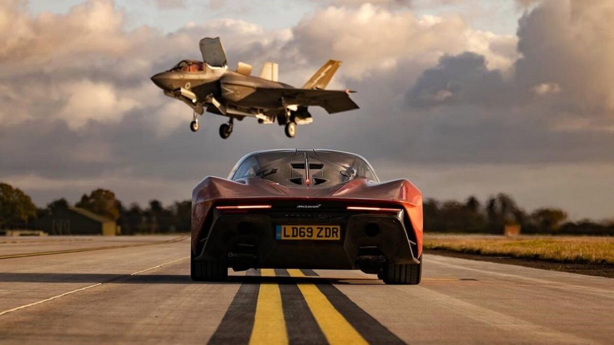 McLaren-Speedtail-vs-F35-jet