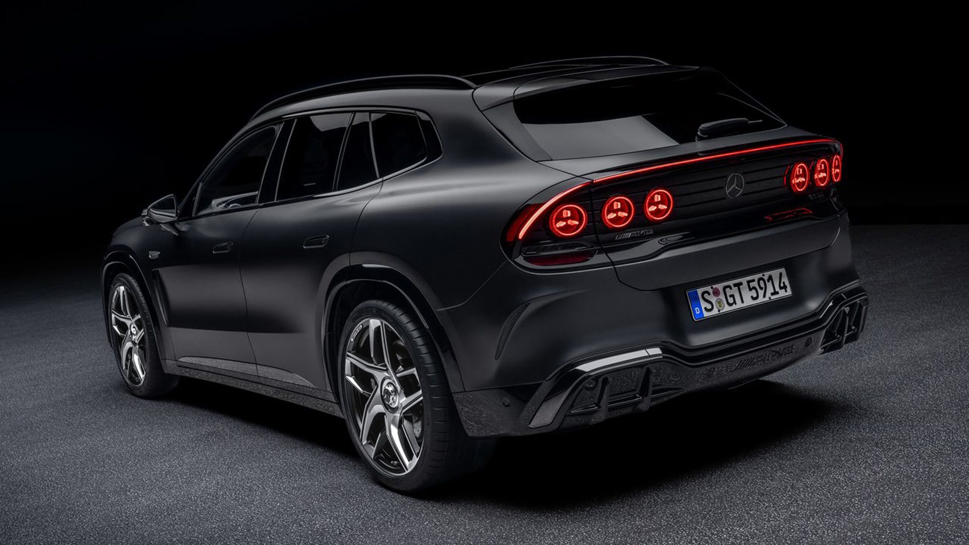 Mercedes-Benz-AMG_GT_SUV6