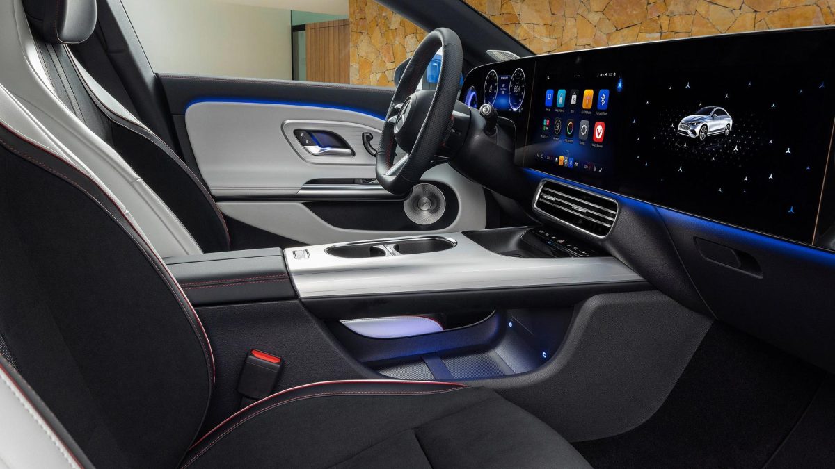 Mercedes-cla-coty(2)