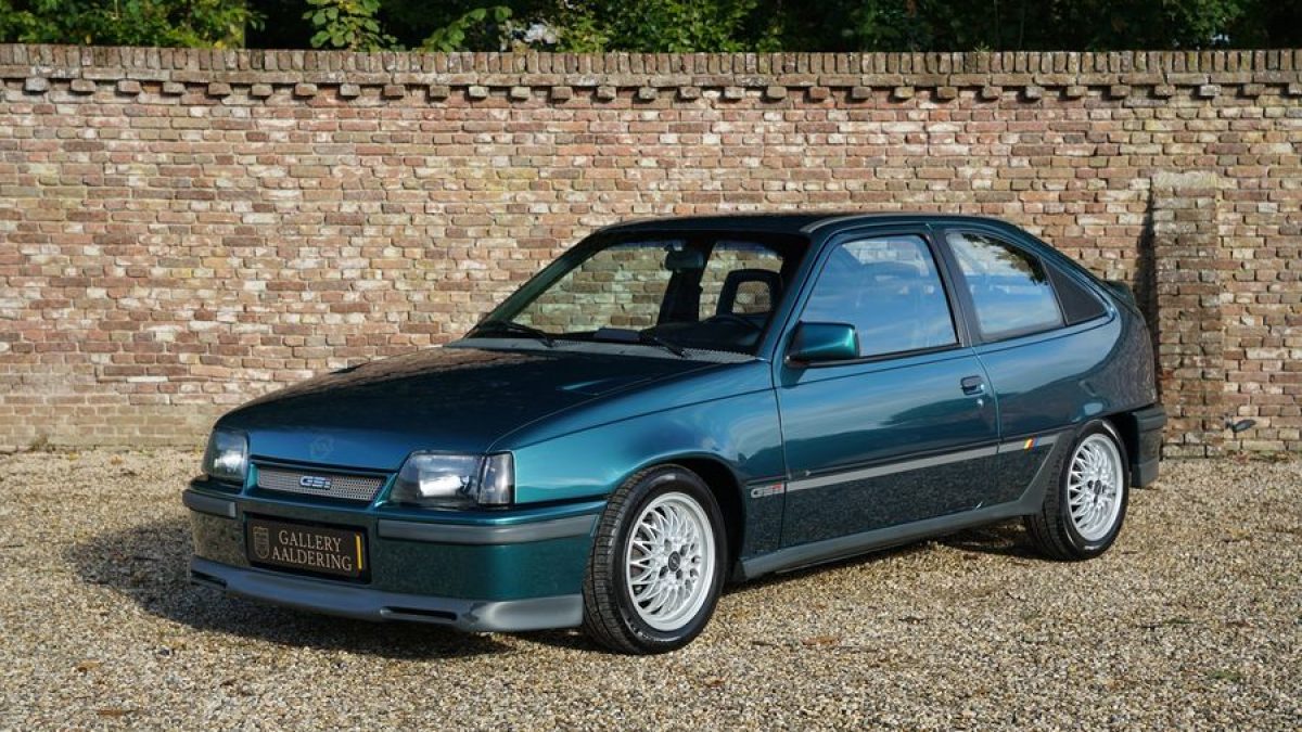 Opel Kadett GSi