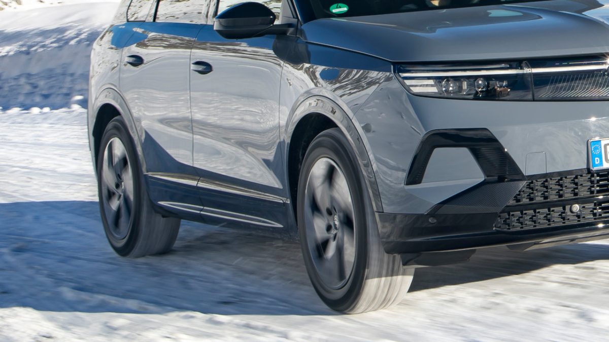 Opel Grandland Electric AWD