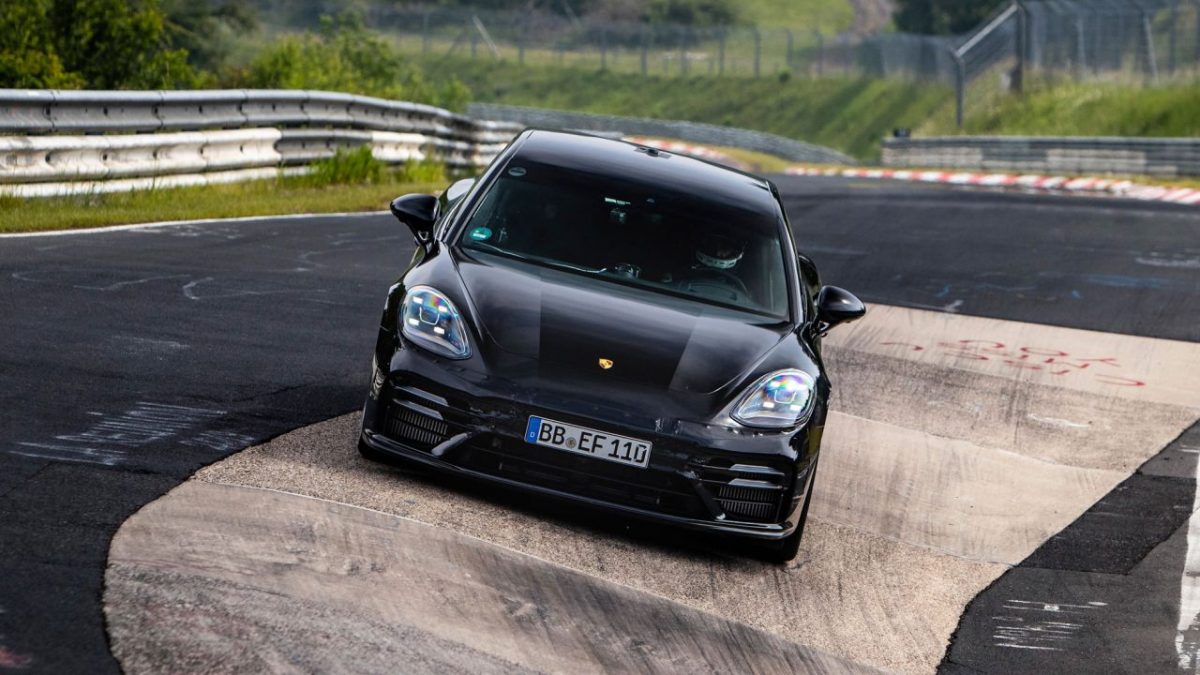 Porsche Panamera, Rekordfahrt Nordschleife 2020 - Foto: Gruppe C Photography
