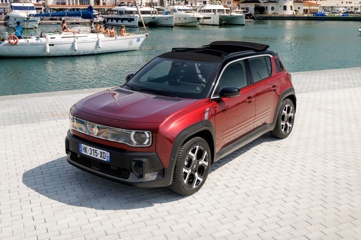 Renault 4 E-Tech Electric Canvas Roof