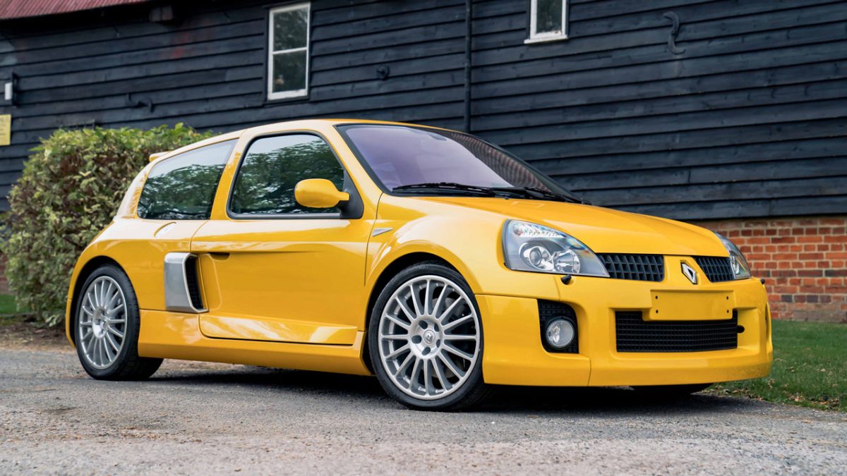 Renault Clio V6