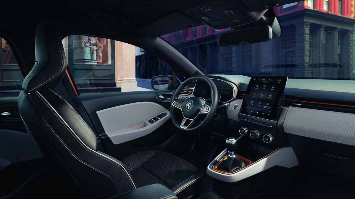 Renault_NewClio_Interior03