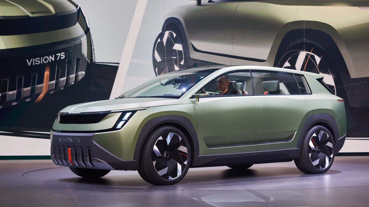 SKODA VISION 7S concept