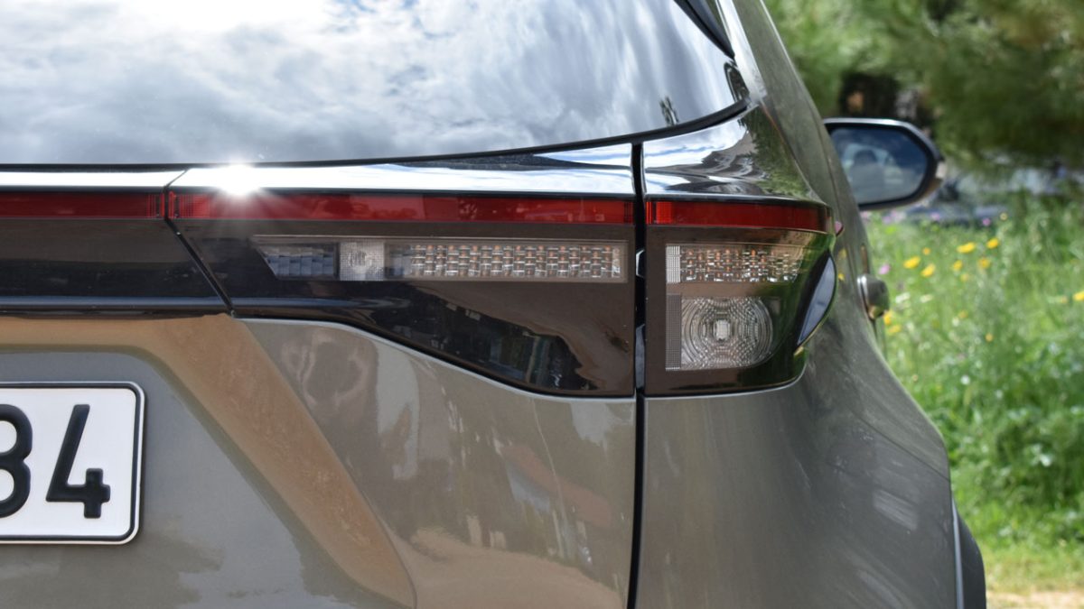 Toyota-Yaris-Cross(8)