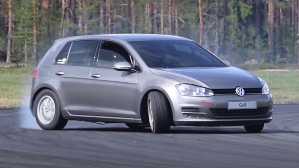 Volkswagen-Golf-RWD-BMW-V8