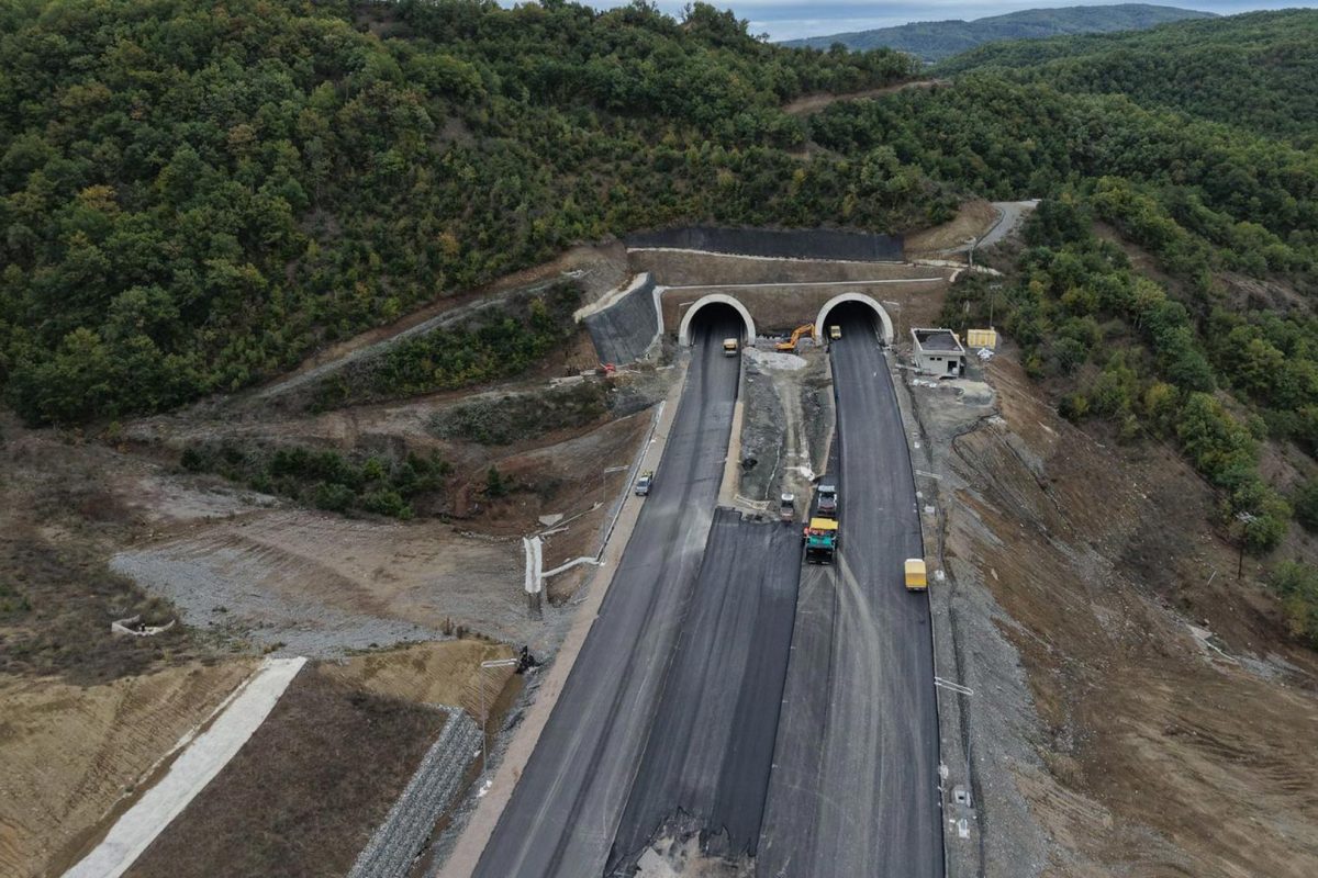 αυτοκινητόδρομος Ε65