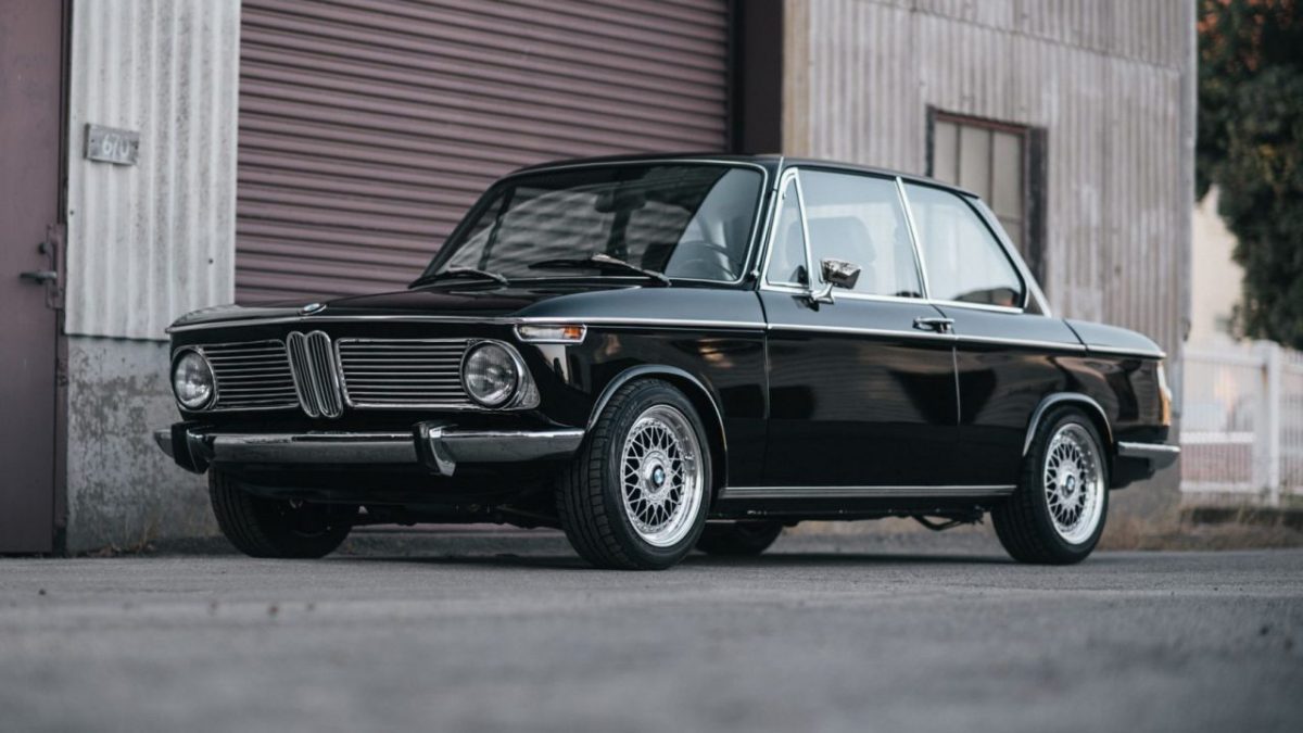 bmw-2002