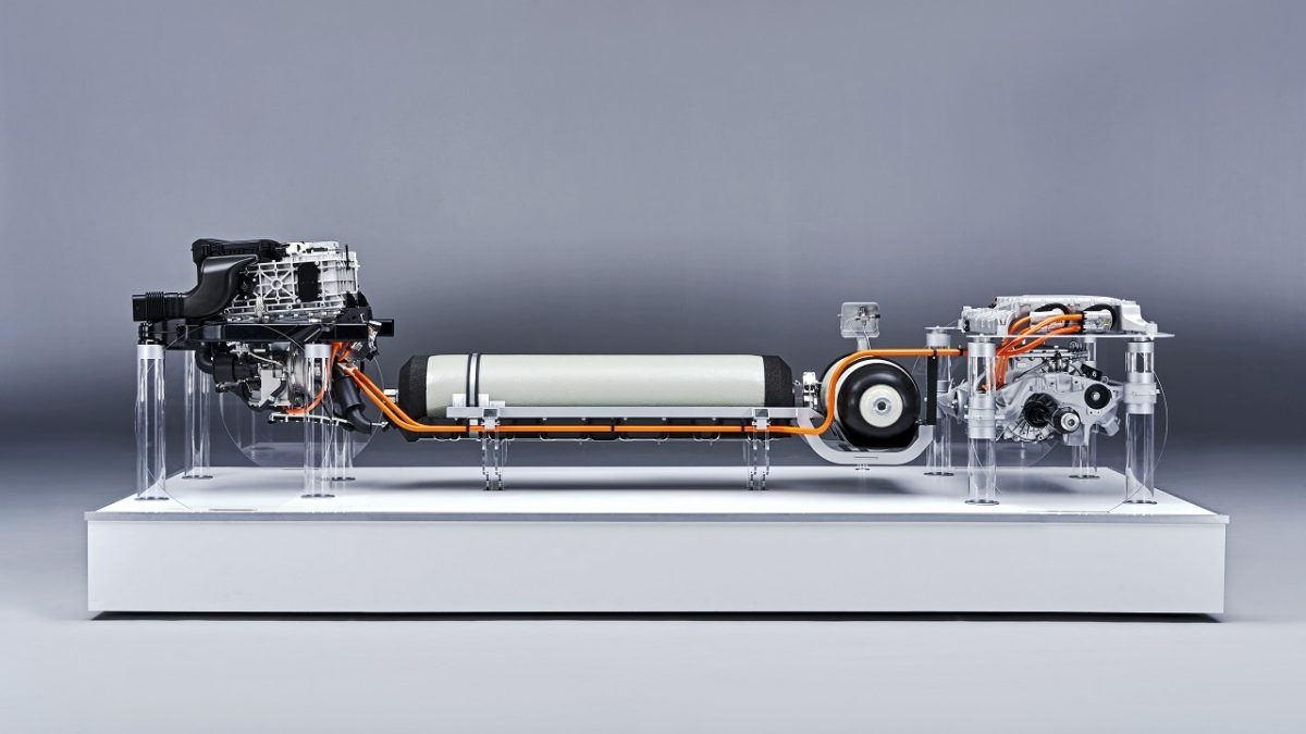 bmw-fuel-cell-toyota