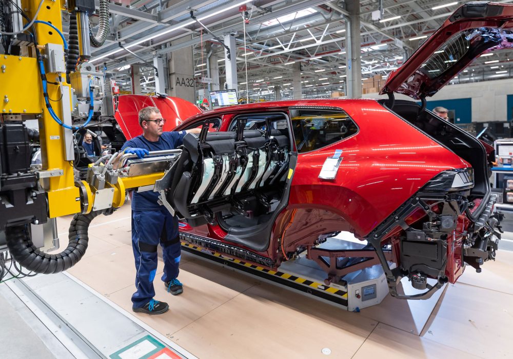 bmw-ix3