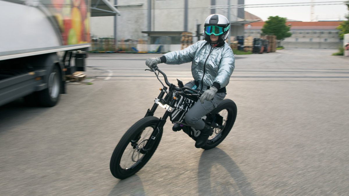 BMW Vision AMBY 2021