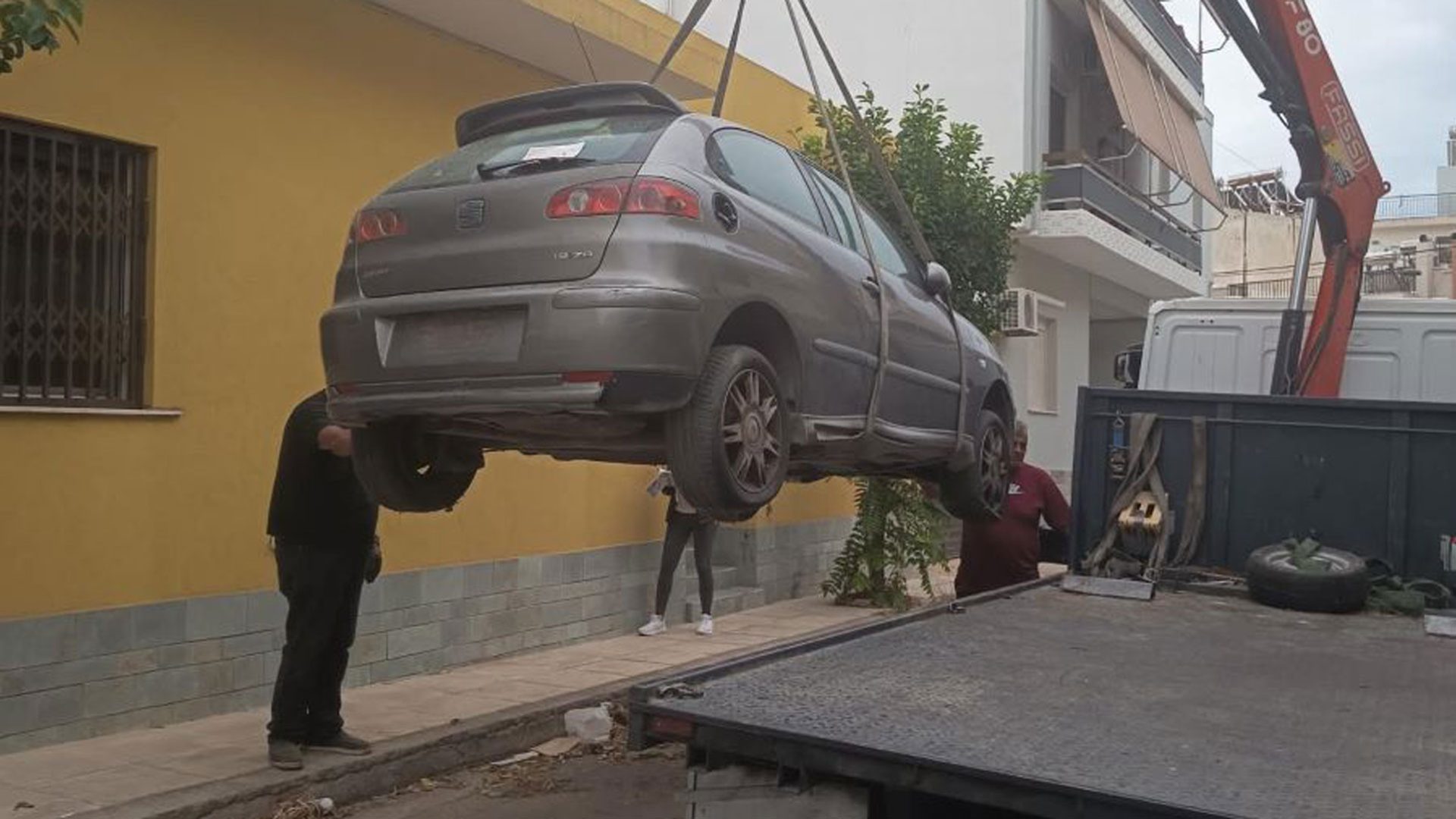 εγκαταλελειμμένα οχήματα