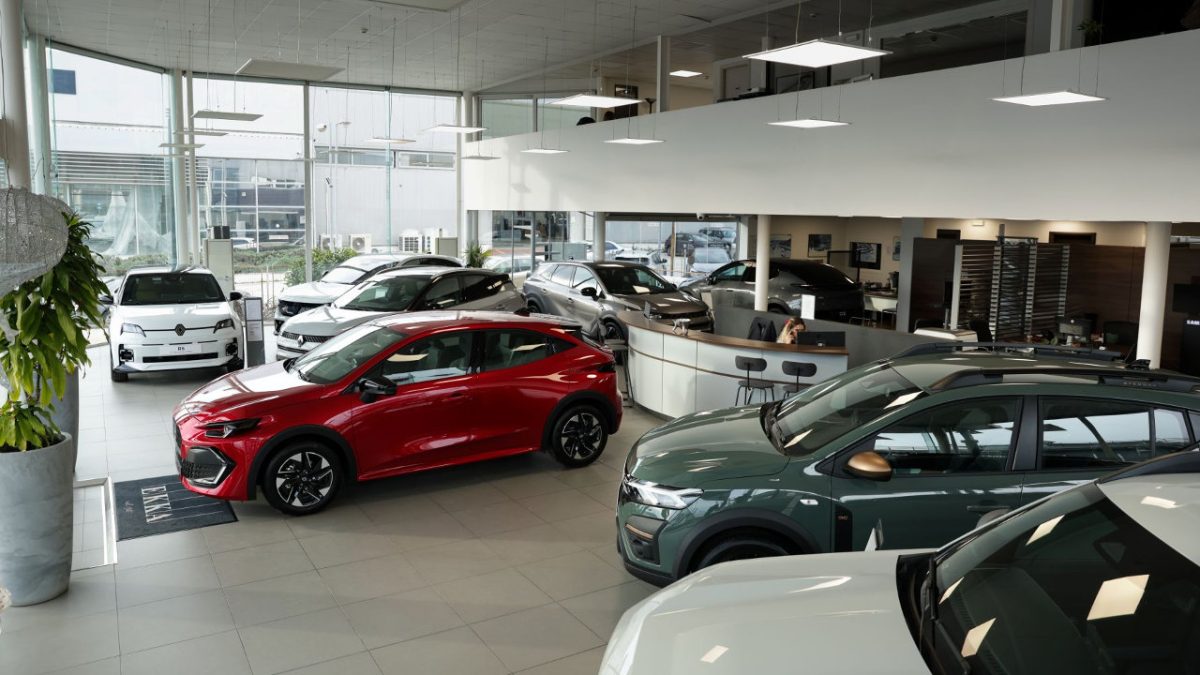 ΕΚΚΑ Αυτοκίνητα κάθετη μονάδα Renault-Dacia