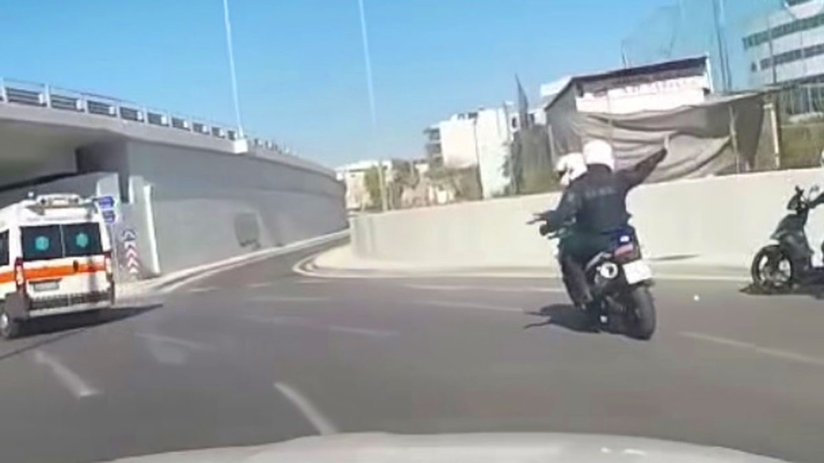 συνοδεία ΕΛ.ΑΣ.