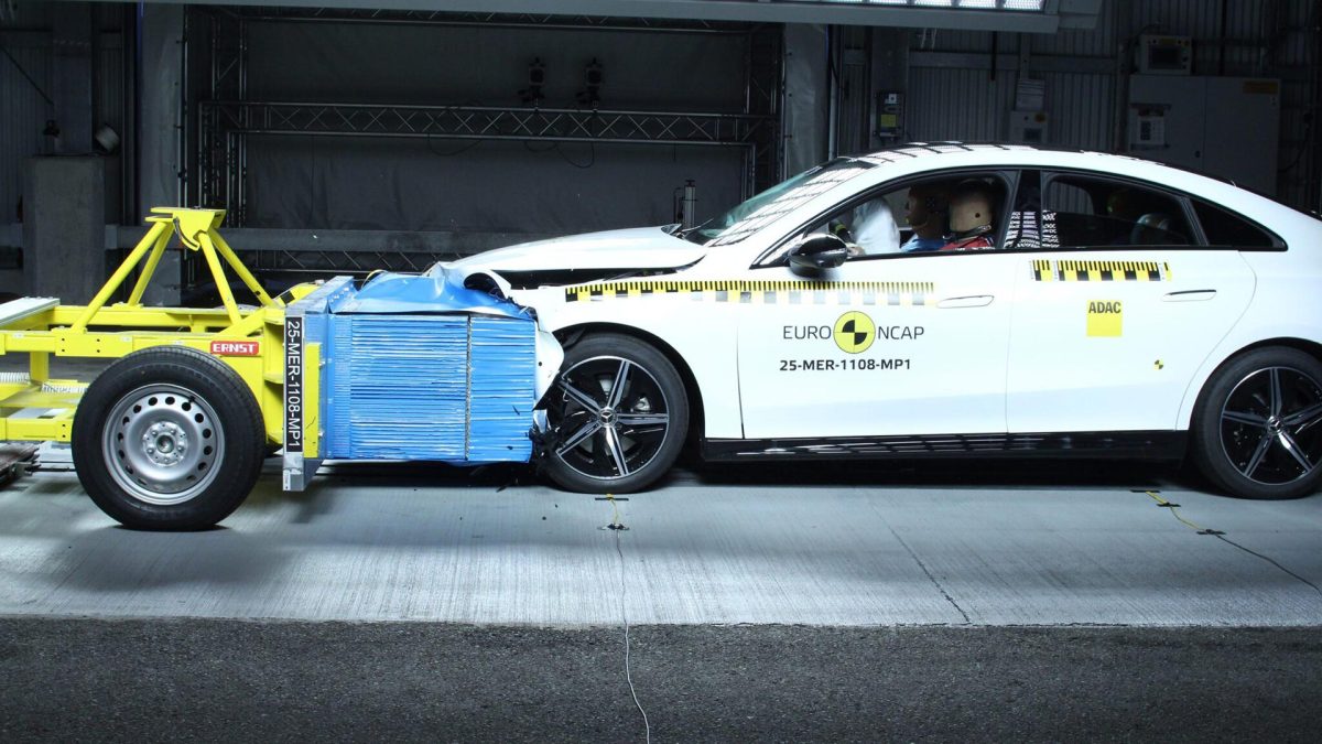 euro-ncap-mercedes-benz-cla