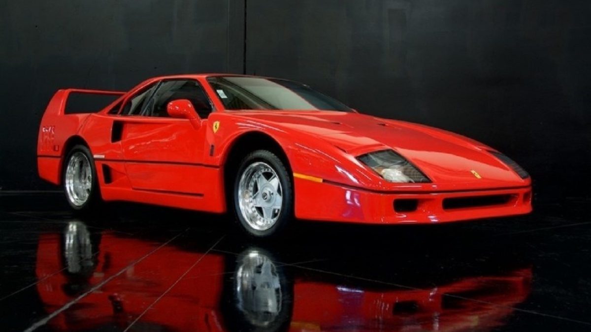 f40-replica