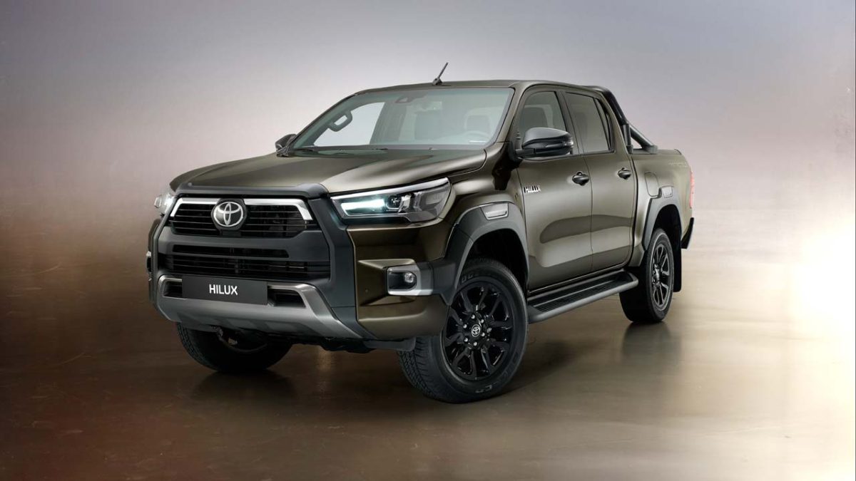 hilux3-4front