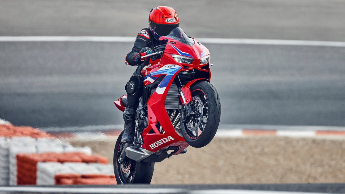 Honda CB650R E-clutch τιμή Ελλάδα