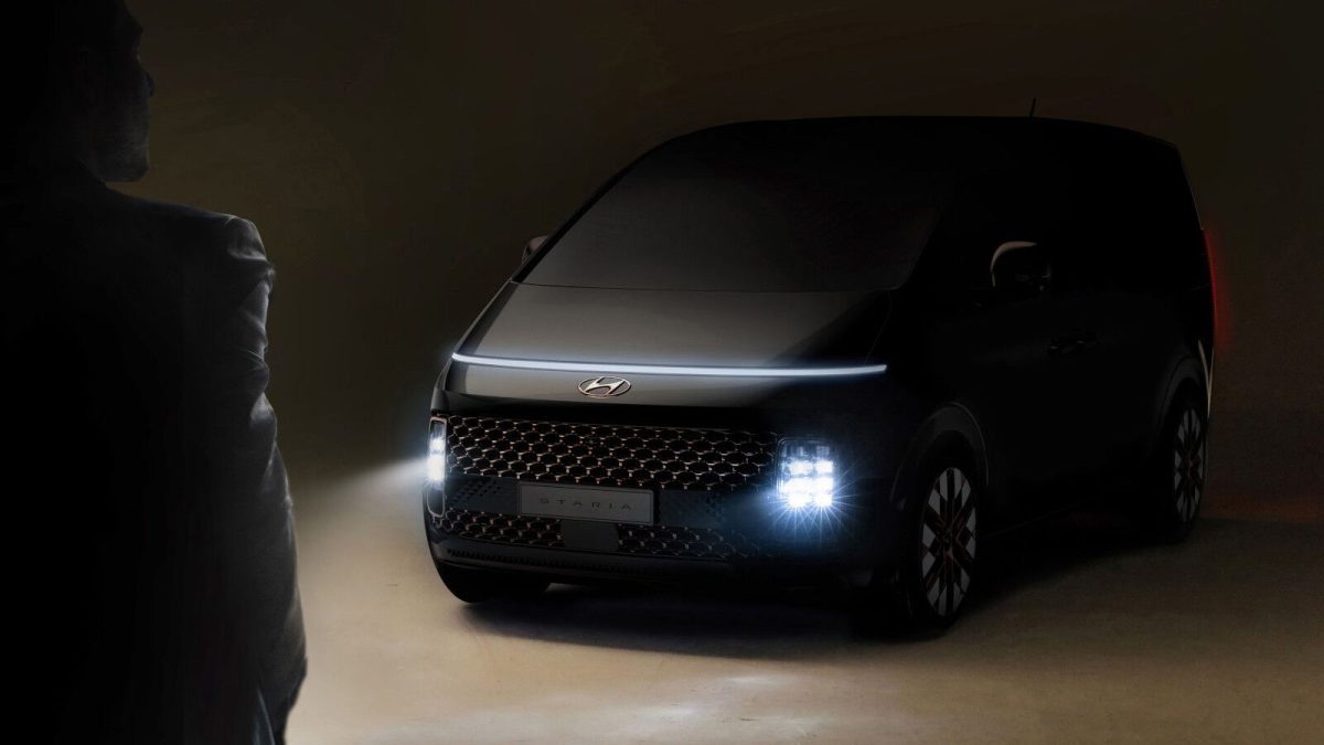 Hyundai Staria 2021