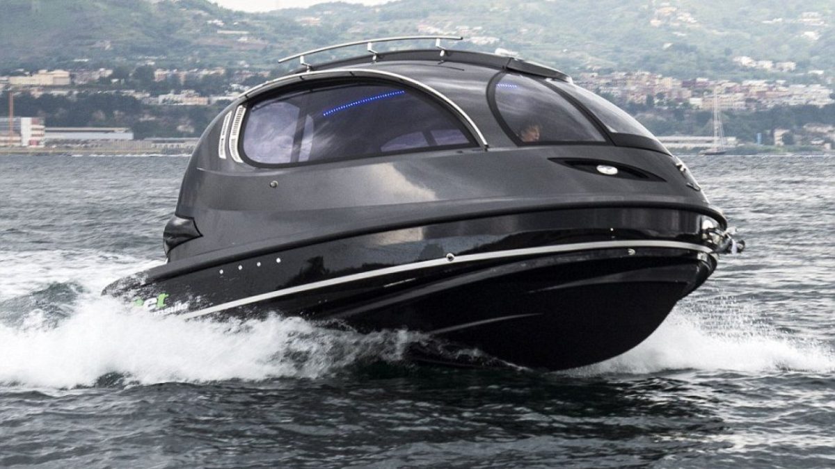 jet_capsule_itravelling