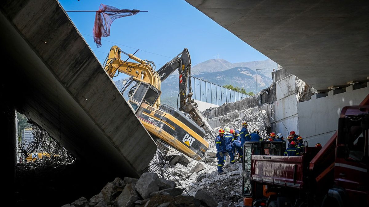 Κατάρρευση γέφυρας