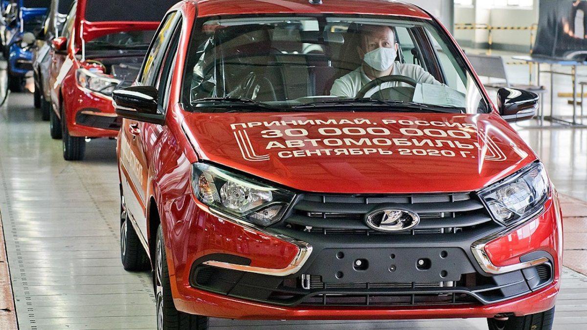 lada_30_000_000_paragogi-2