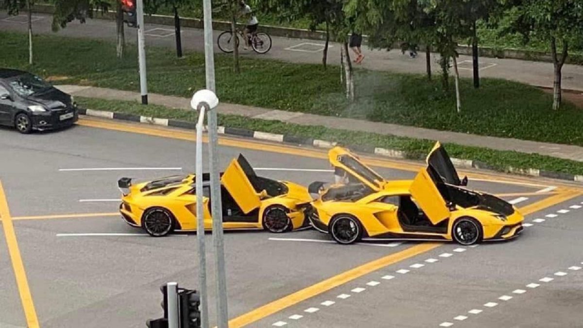 lamborghini-sygkroustikan-metaxy-tous