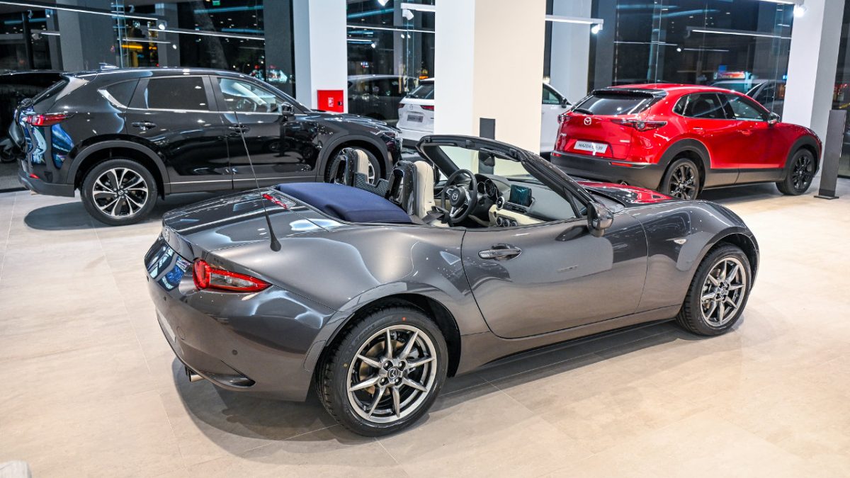 Mazda Autoone Μαρούσι