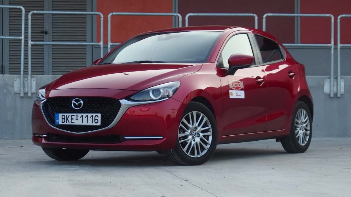 mazda2_hybrid_test_15