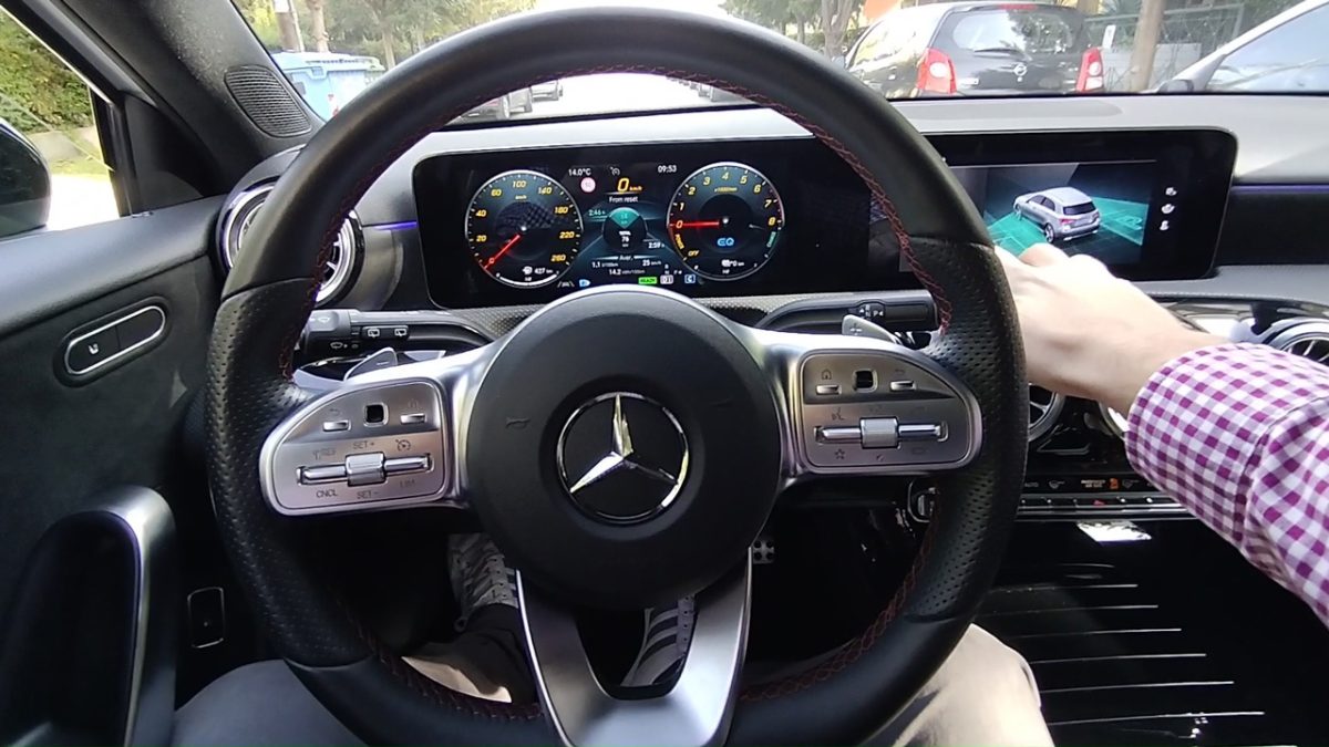 Mercedes Active Parking Assist