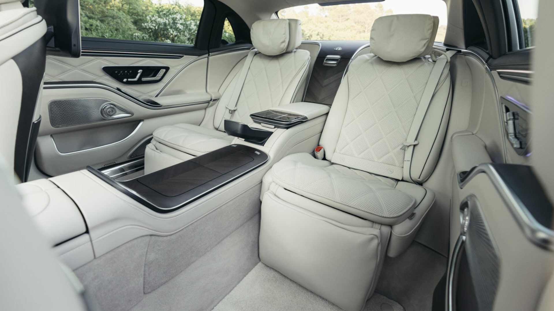 Mercedes-Maybach S-Class 2026