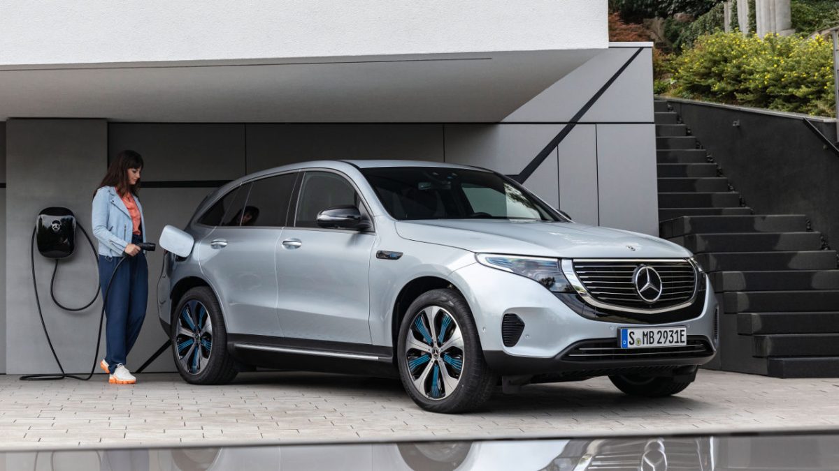 Mercedes EQ ηλεκτρικά