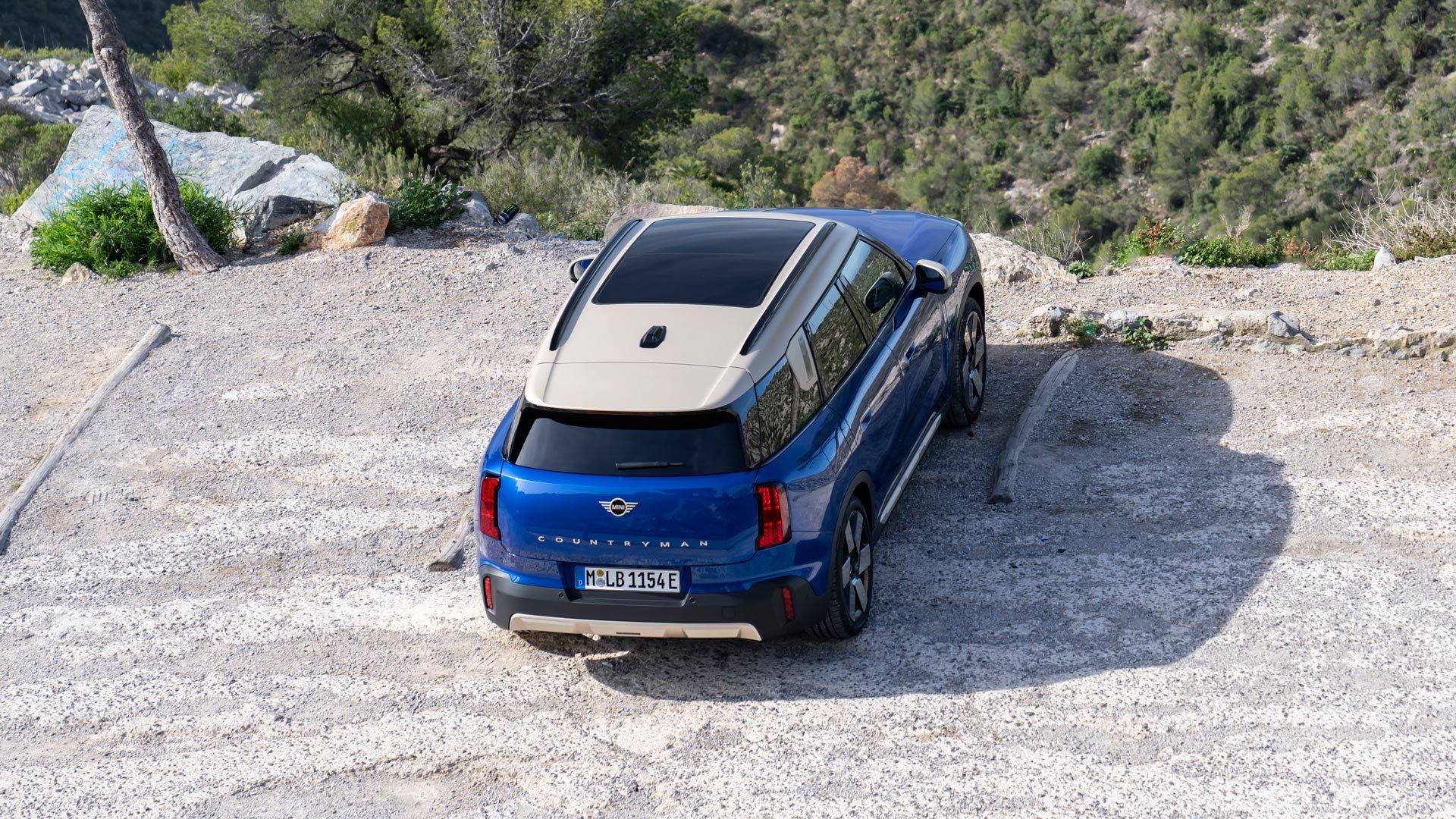 mini-countryman-e(2)