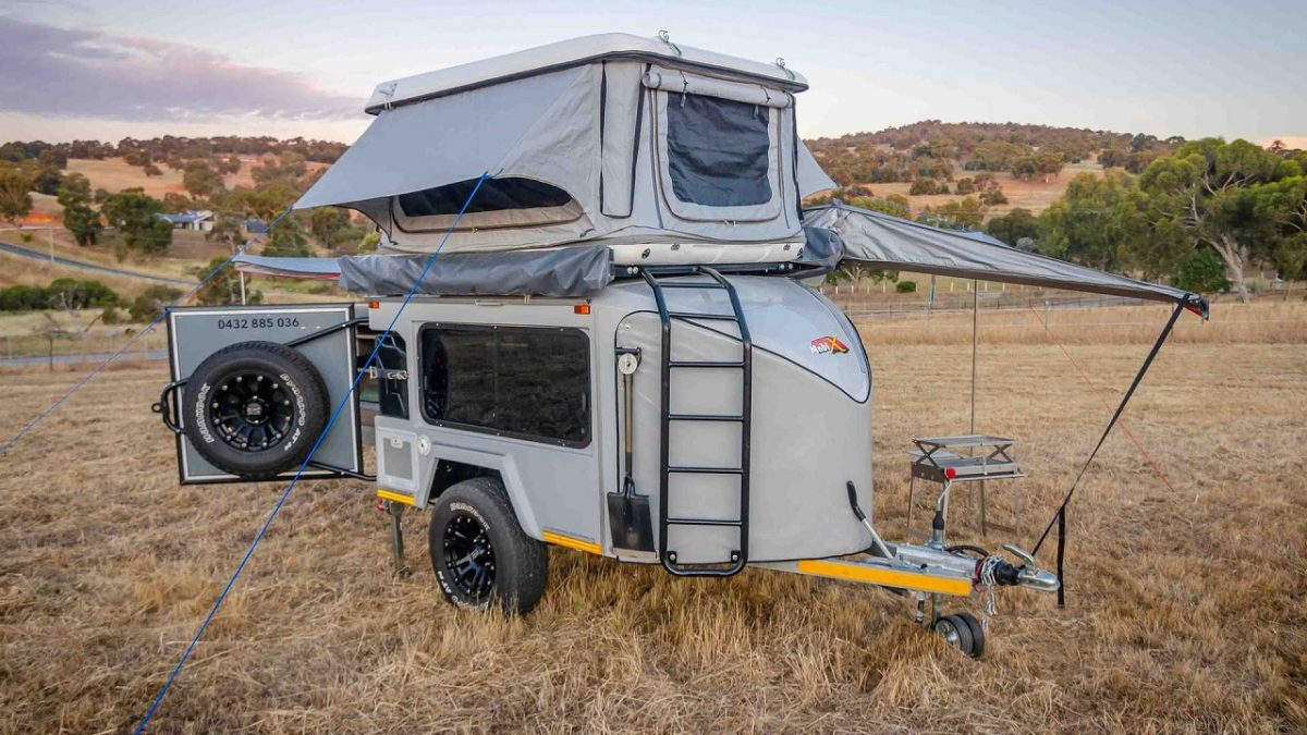 mobi-x-camper-rooftop-tent