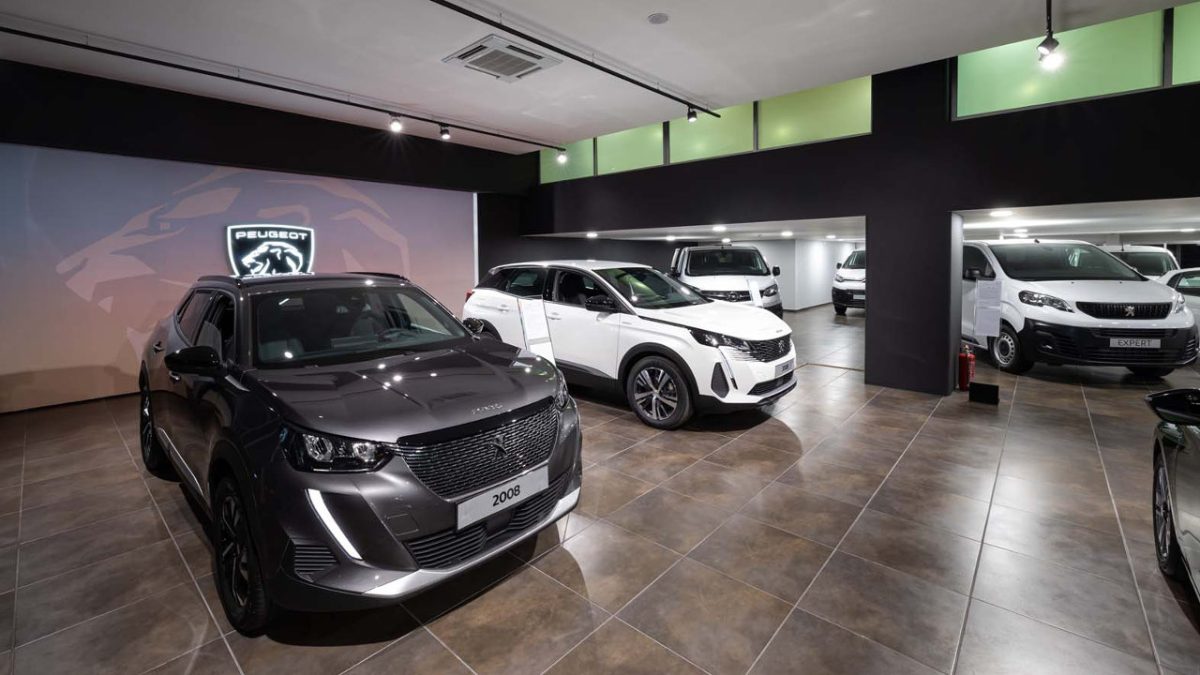 Νέα έκθεση Τσαπάλος