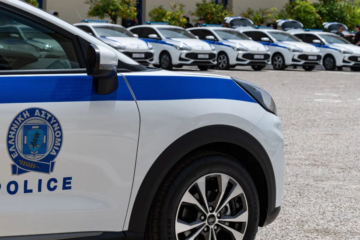 νέα περιπολικά