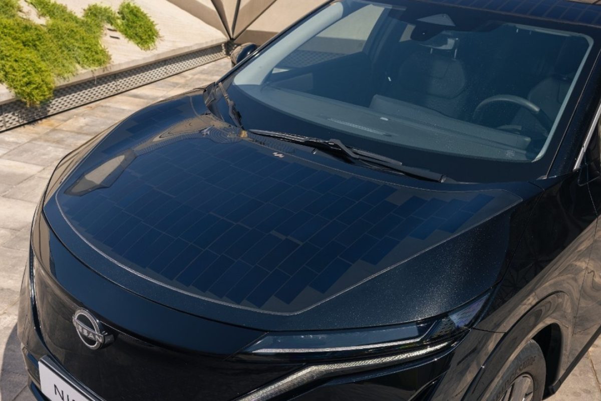 Nissan Ariya φόρτιση μέσω ηλιακής ενέργειας 2026