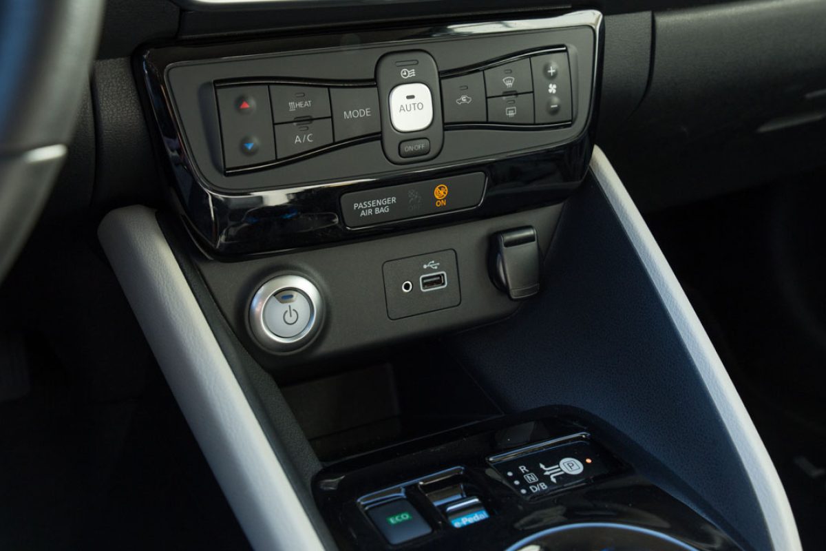Nissan LEAF e+ 64 kWh δοκιμή Traction