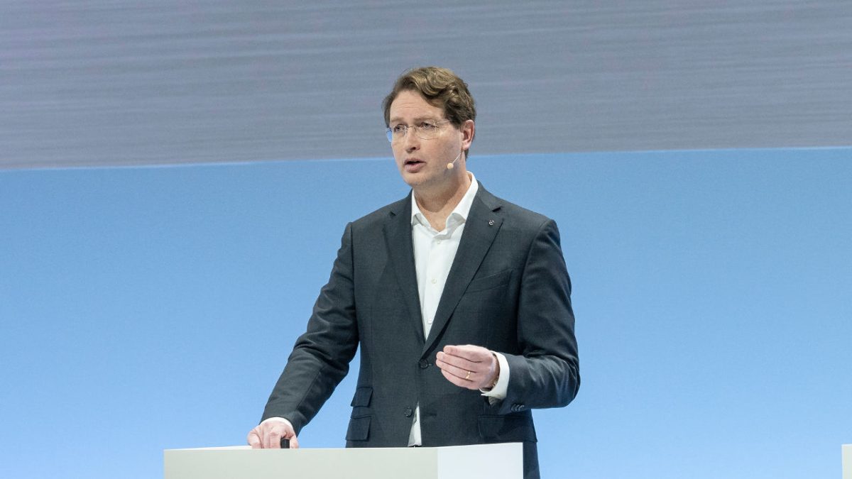 Ola Kallenius Daimler AG, θέσεις εργασίας