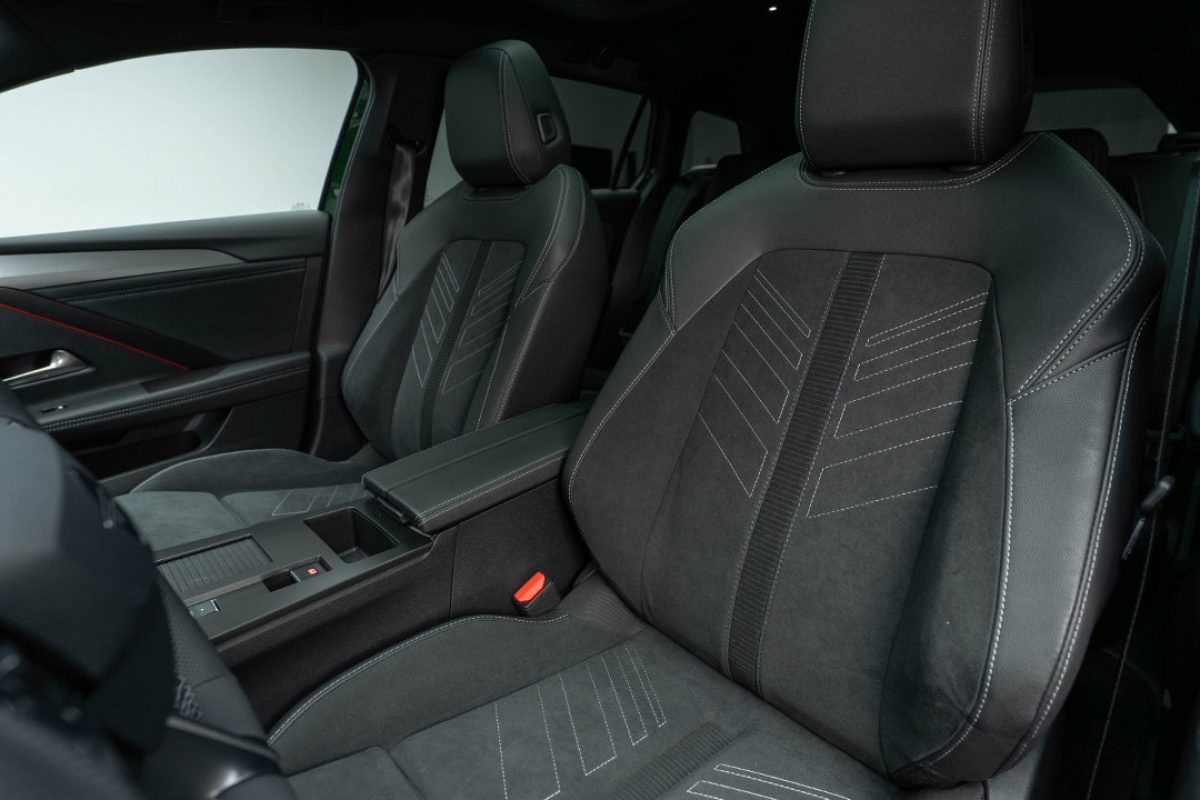 Opel Astra Intelli-Seats καθίσματα 2026