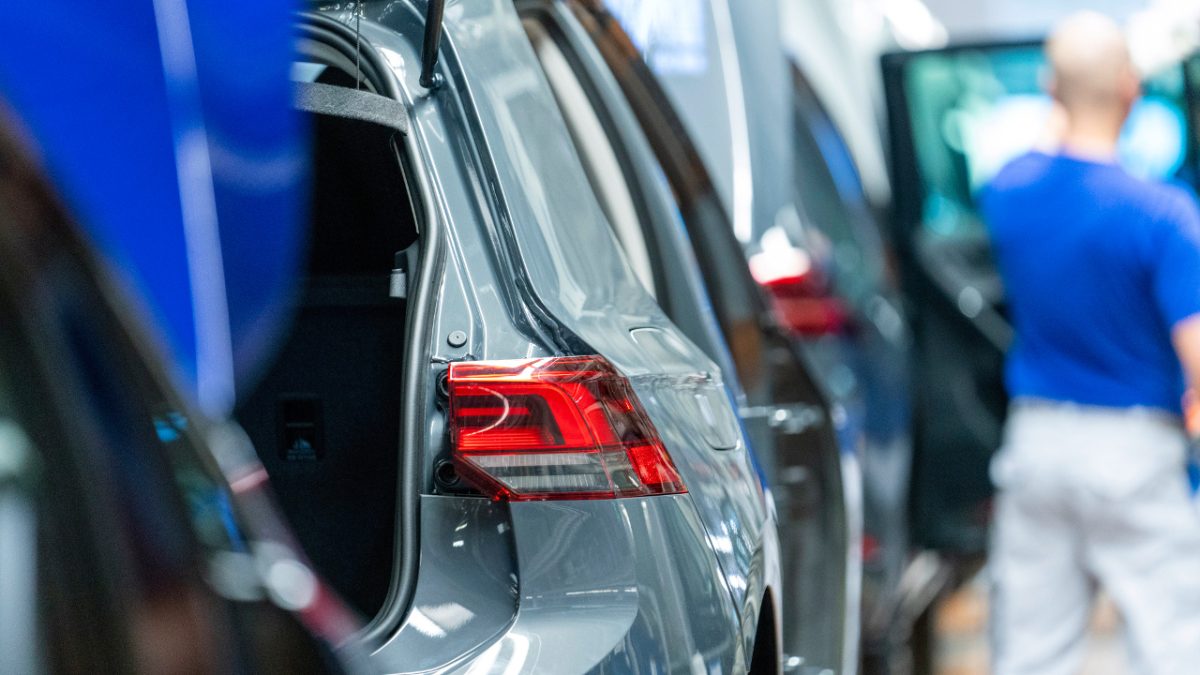 Vw παραγωγή ρευστότητα στήριξη