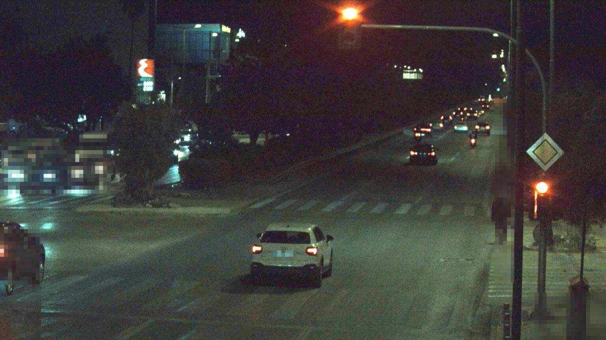 paravaseis-kameres-ai