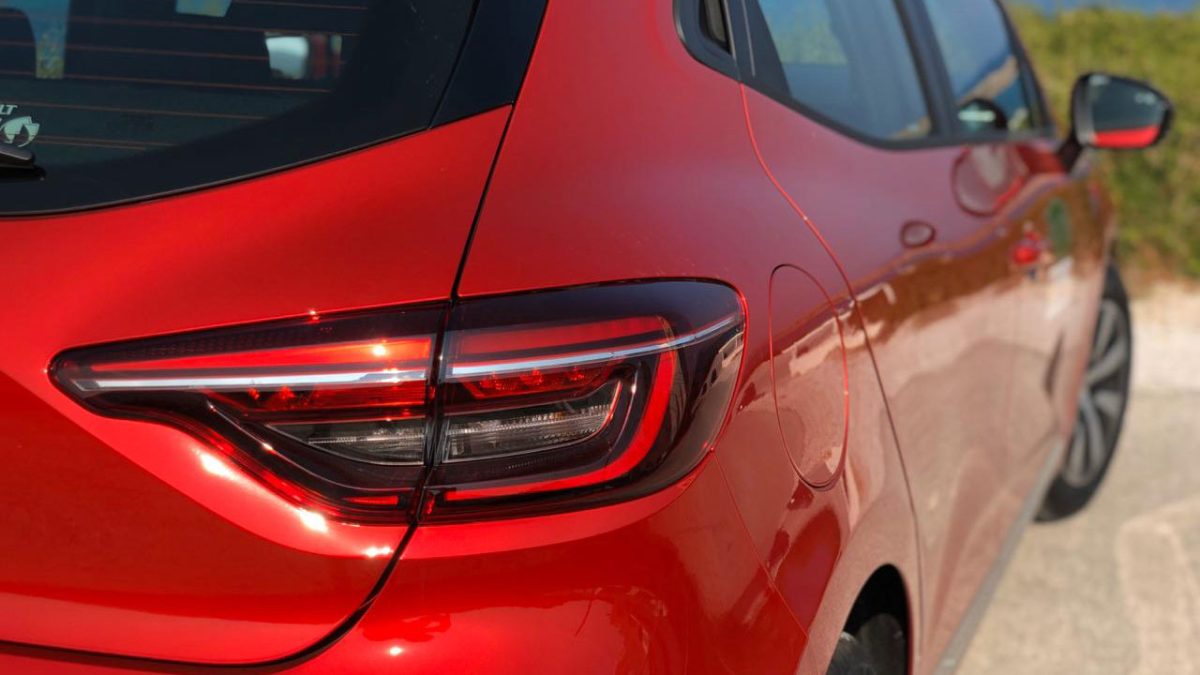 renault_clio_ellada_4