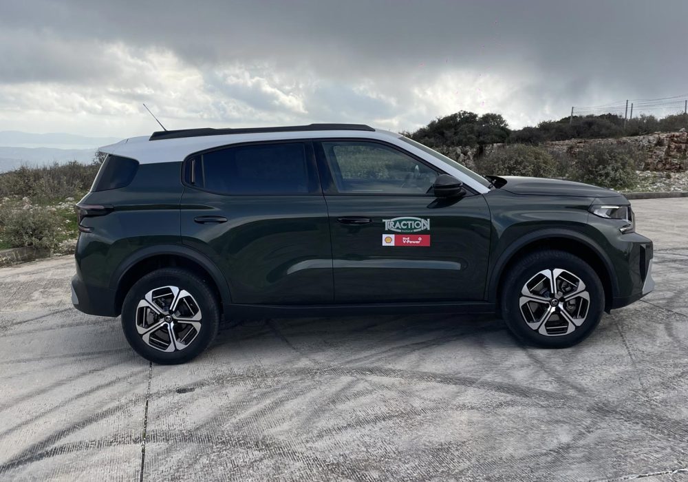 test_citroen_c3_cross_hy4