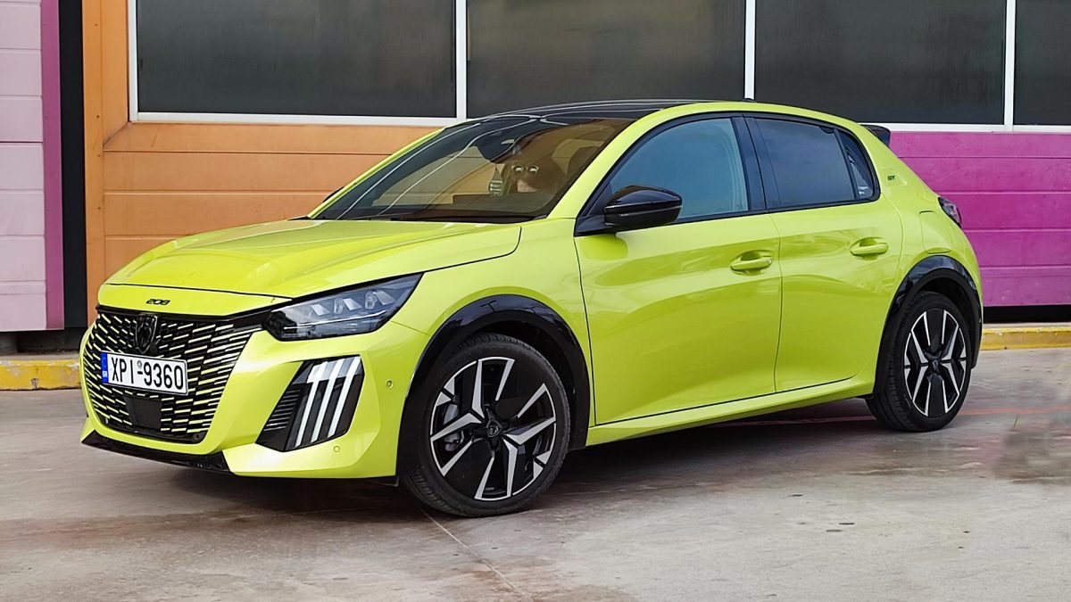 test_peugeot_208_145HY