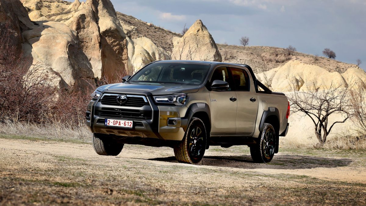Toyota Hilux Hybrid 48V
