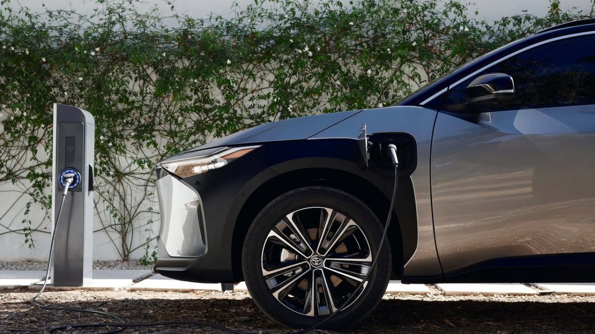 toyota_bz4x_2022_7